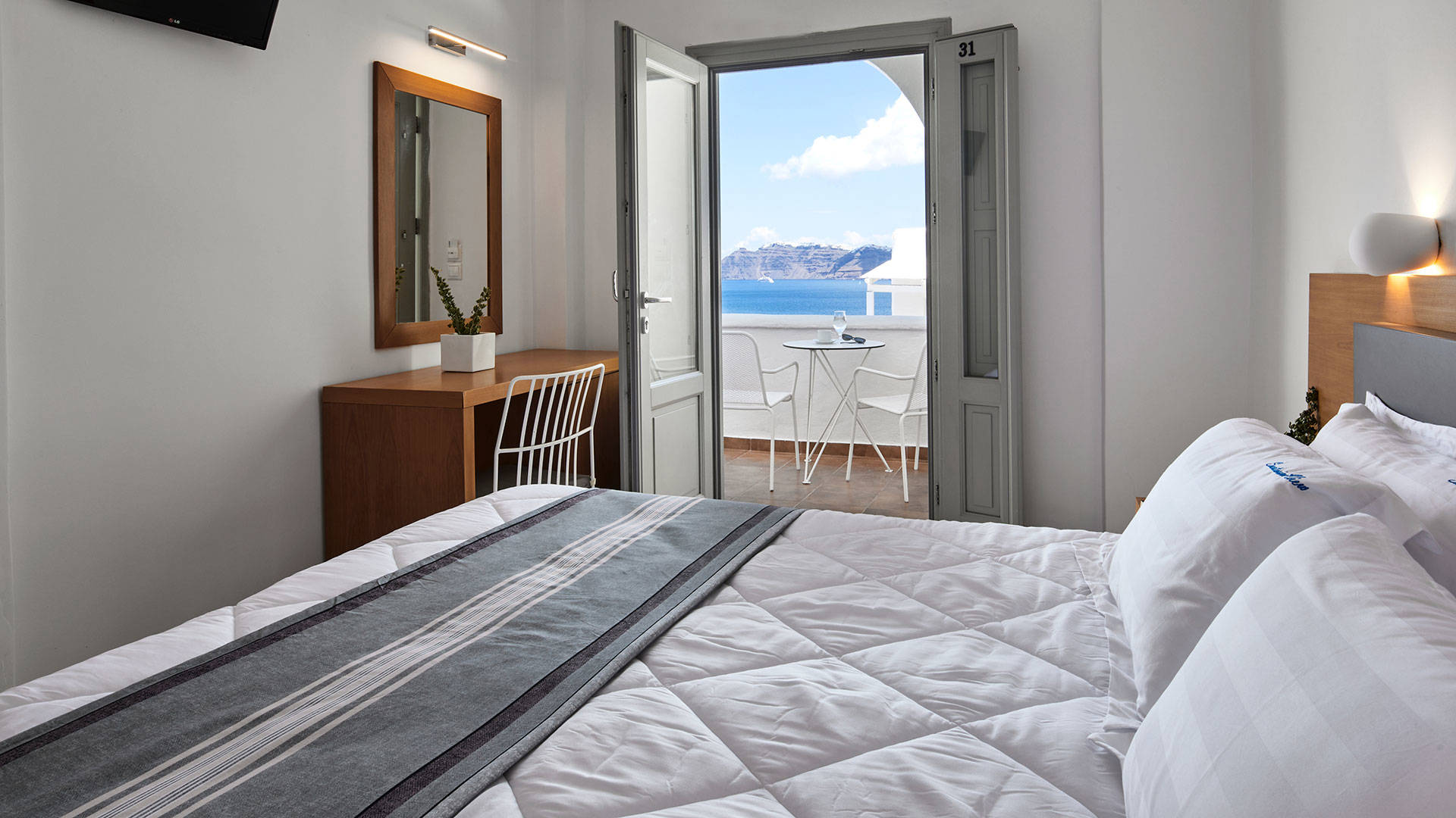 
Santorini View Hotel room with double bed, balcony and sea view