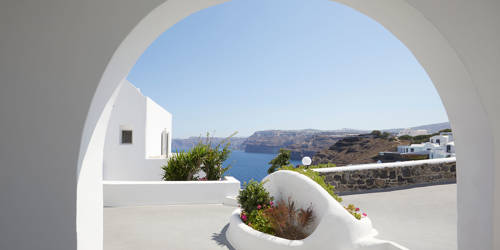 
Santorini View Hotel beautiful patio with gardens and sea view