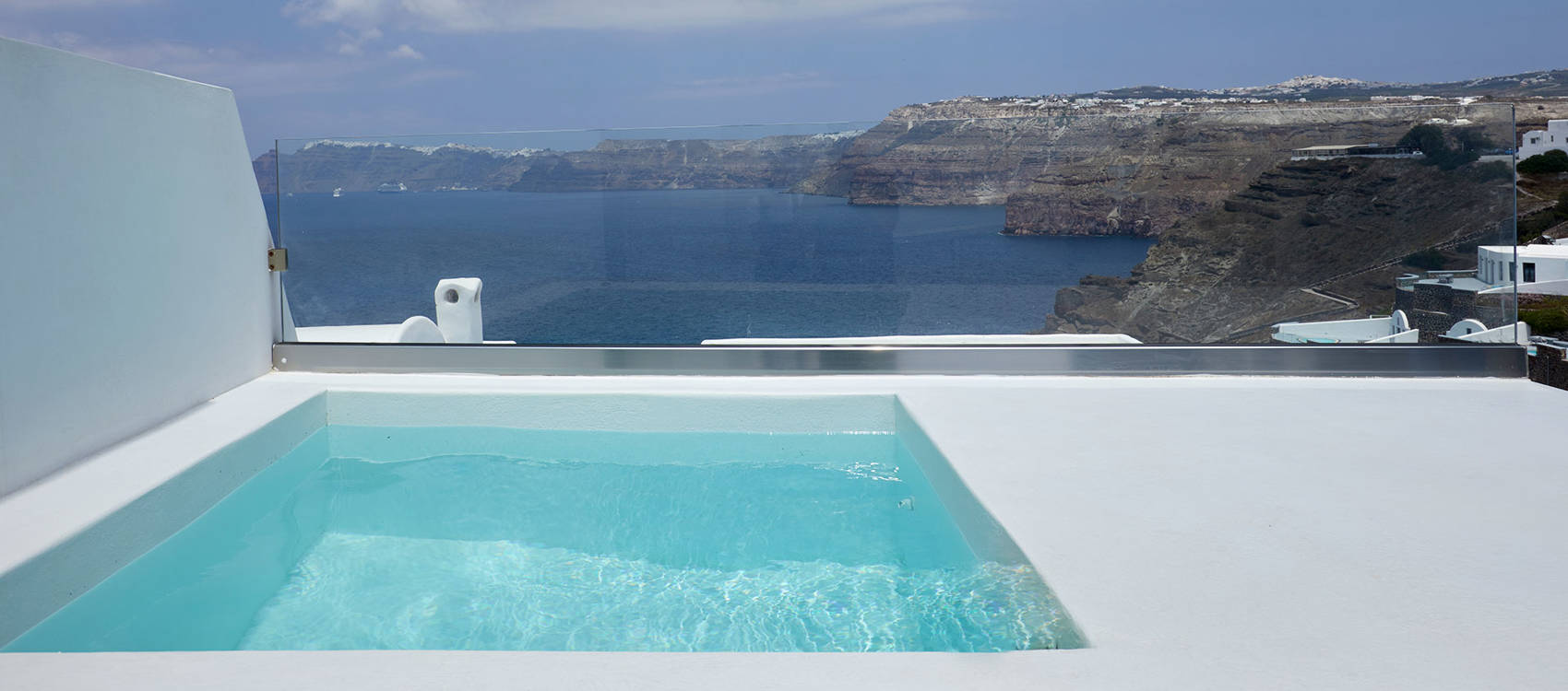  Santorini View Hotel Deluxe Double room with Panoramic sea Caldera View and balcony with Hot Tub